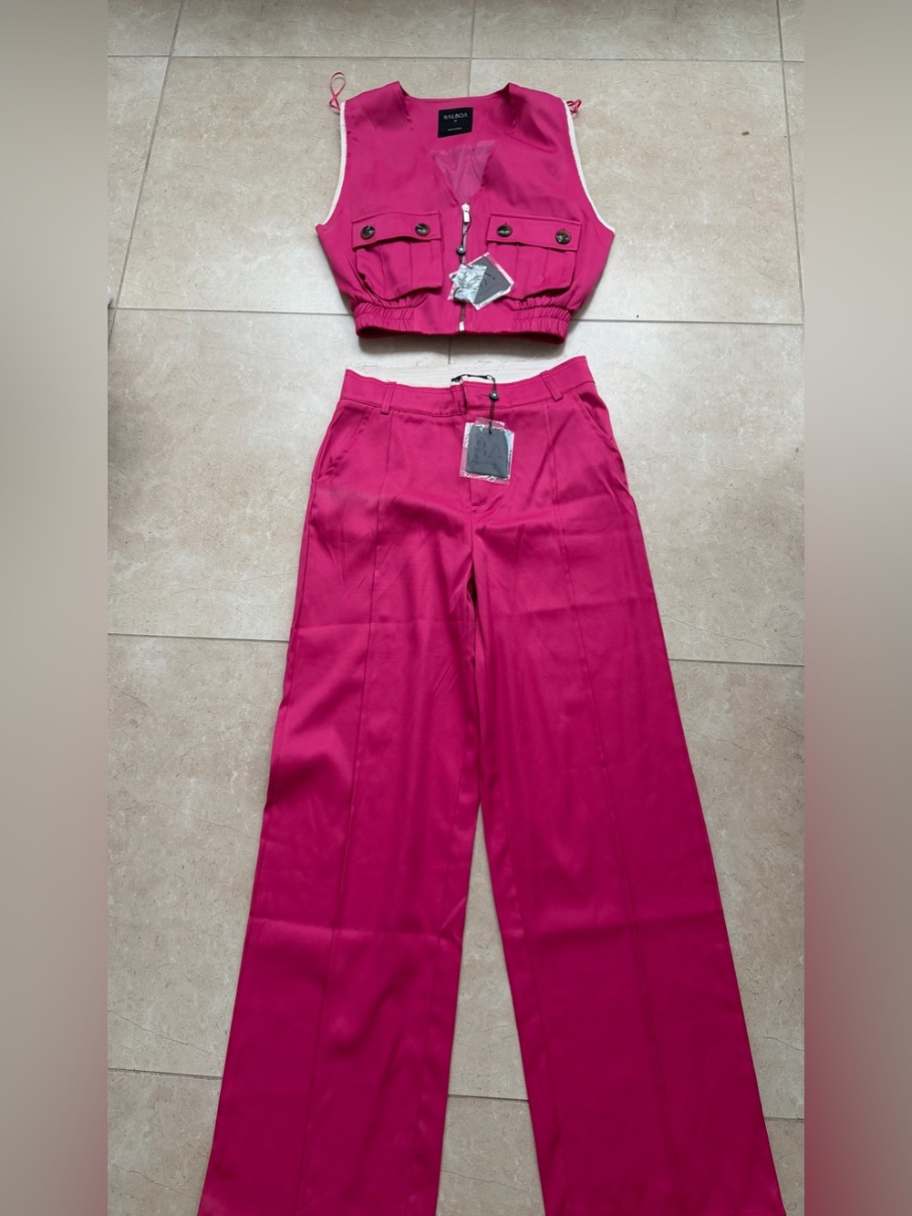 Rinascimento Fuchsia Crop Vest & Wide-Leg Pants Set